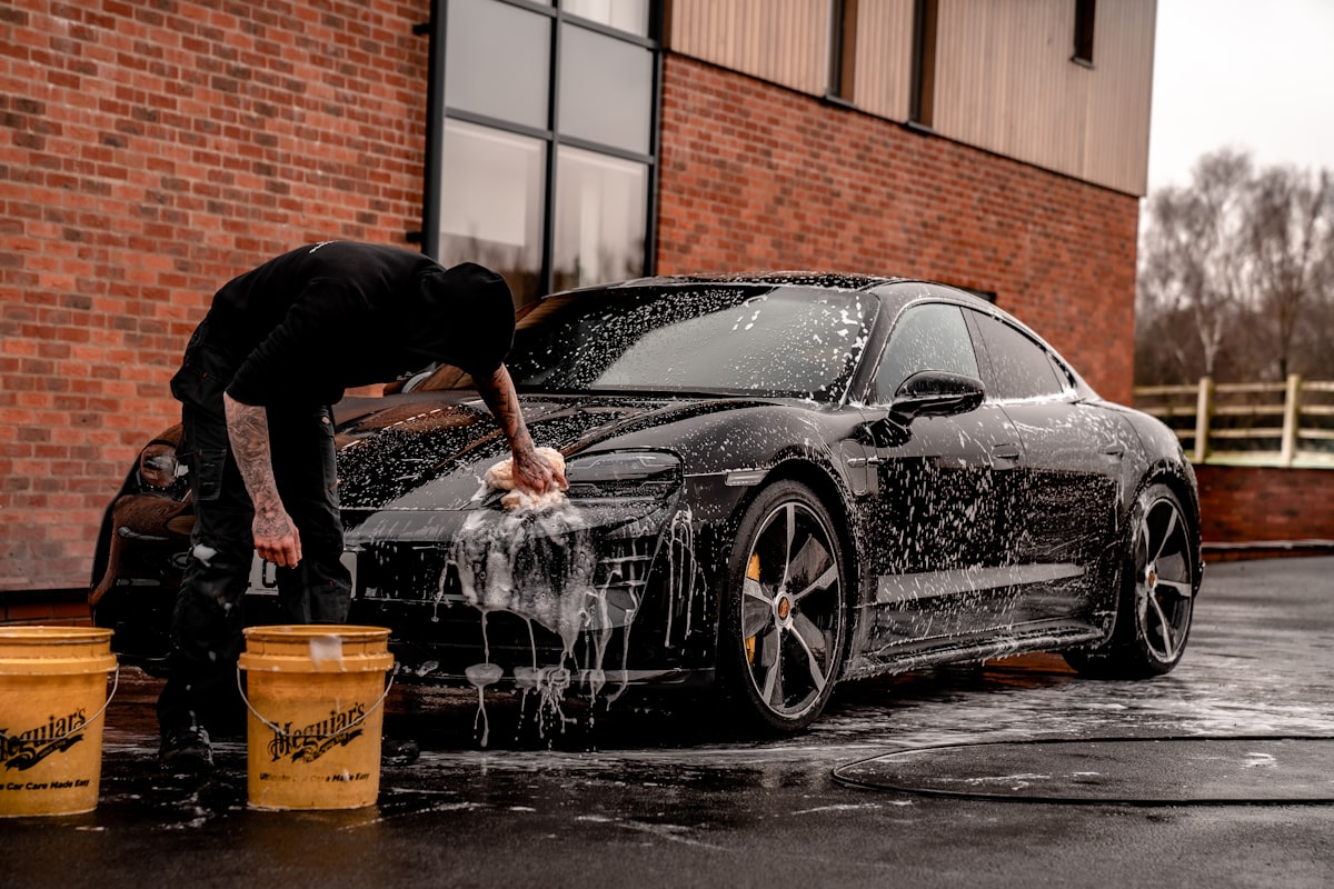Car detailing and polish finish